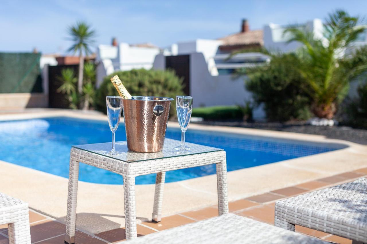 Villa Zafiro 13 Golf Private Pool Caleta De Fuste By Holidays Home מראה חיצוני תמונה
