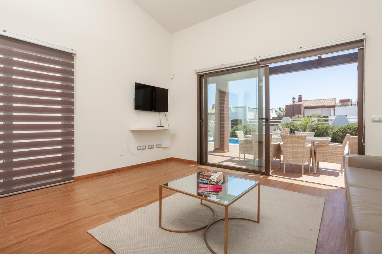 Villa Zafiro 13 Golf Private Pool Caleta De Fuste By Holidays Home מראה חיצוני תמונה